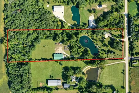 813 Menge Road Marengo IL 60152