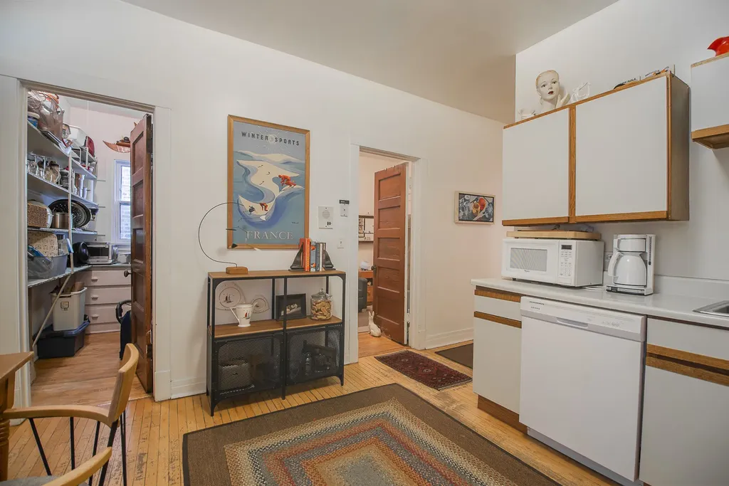 4948 North Winchester Avenue Chicago IL 60640