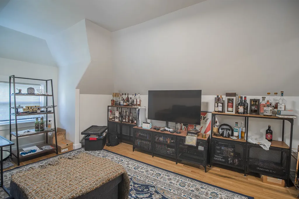 4948 North Winchester Avenue Chicago IL 60640