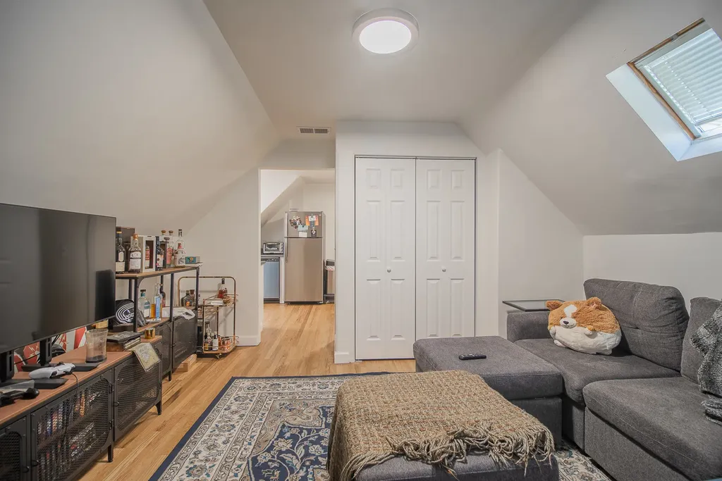 4948 North Winchester Avenue Chicago IL 60640