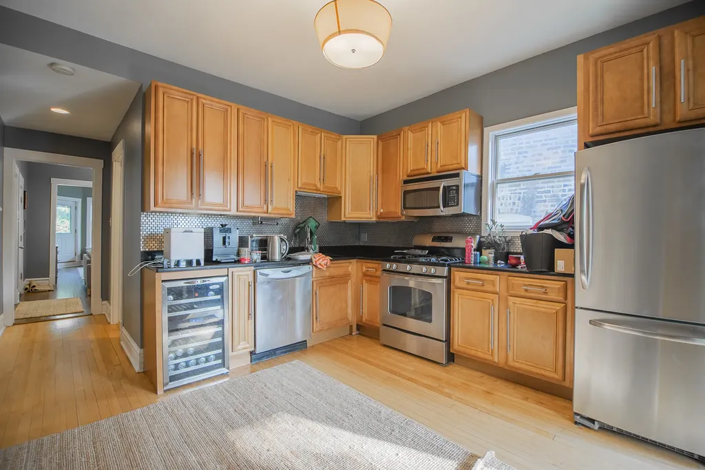 4948 North Winchester Avenue Chicago IL 60640