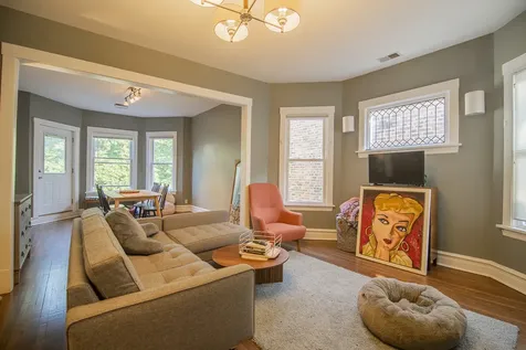 4948 North Winchester Avenue Chicago IL 60640