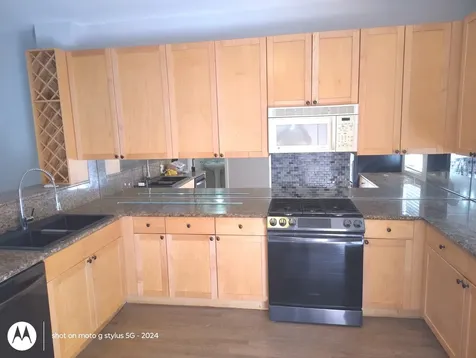 2367 East 70th Place Chicago IL 60649