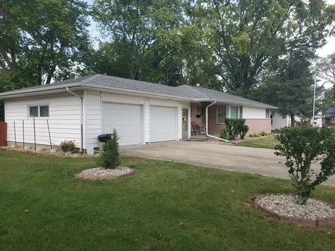 316 North Commerce Street Gilman IL 60938