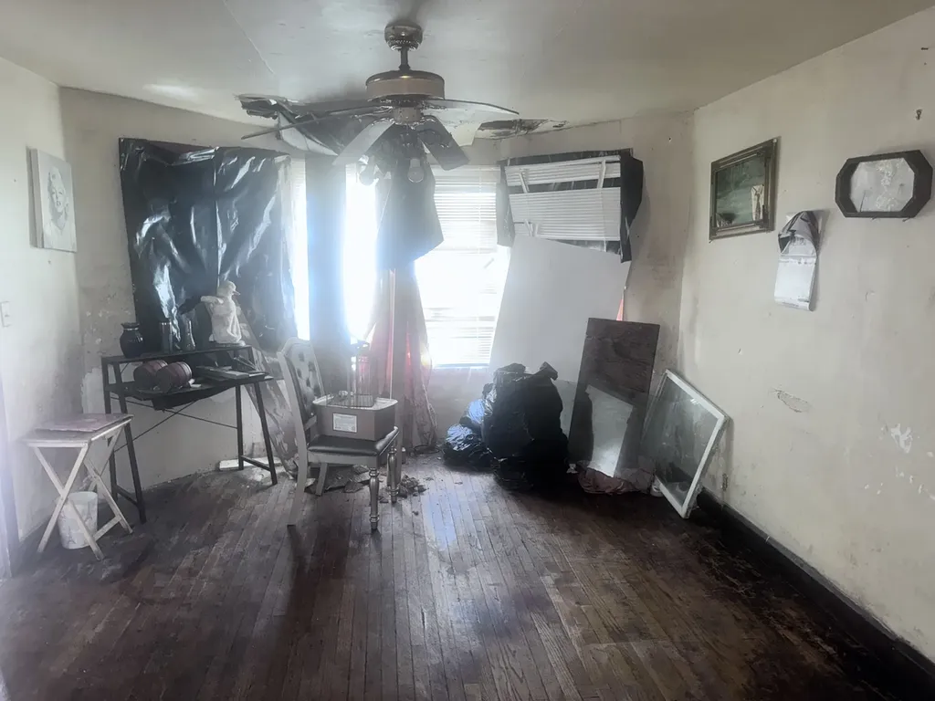 10540 South Lafayette Avenue Chicago IL 60628
