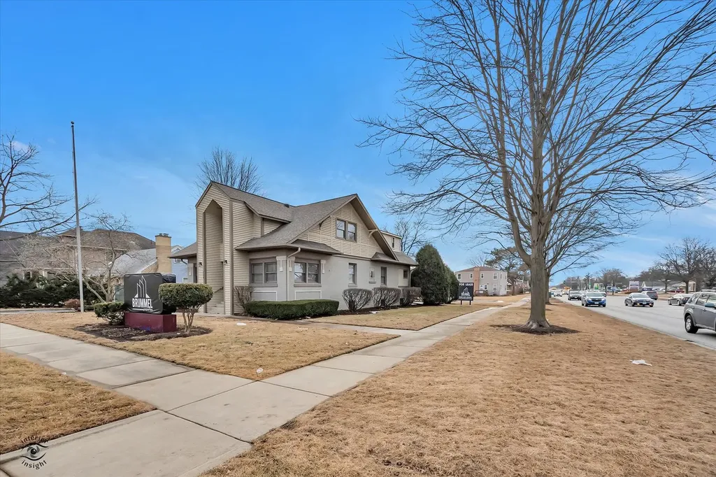849 North Ellsworth Street Naperville IL 60563