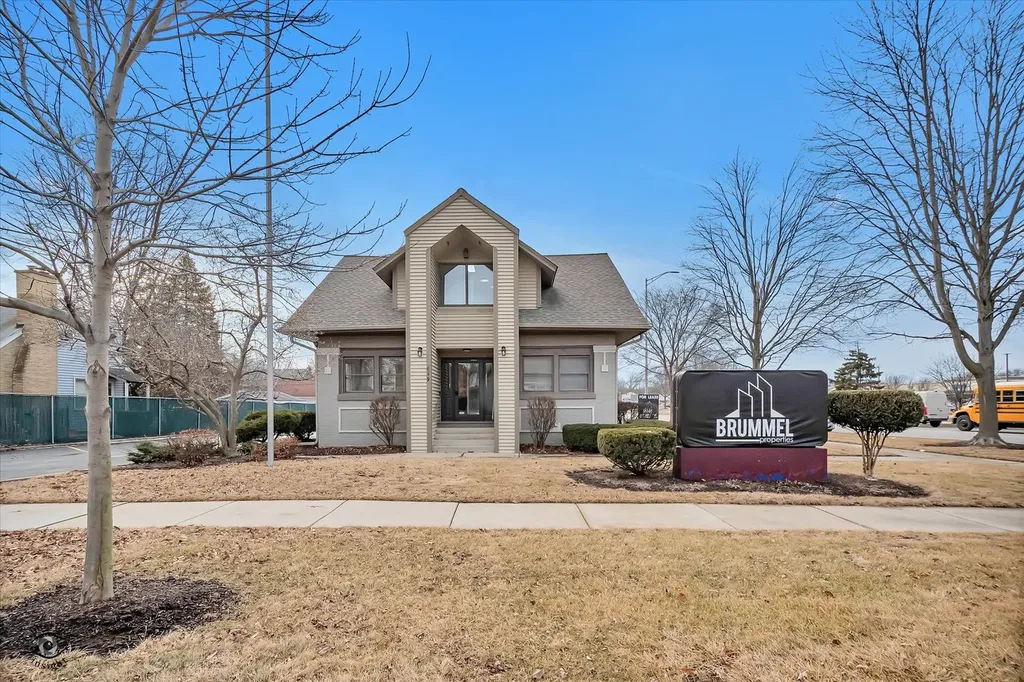 849 North Ellsworth Street Naperville IL 60563
