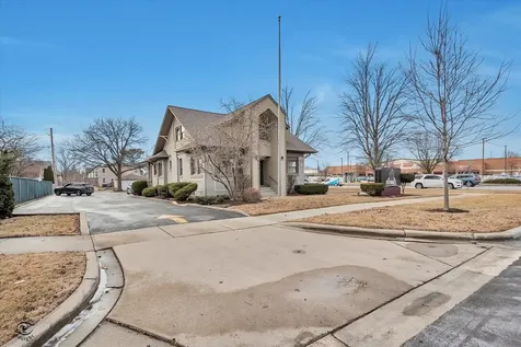 849 North Ellsworth Street Naperville IL 60563