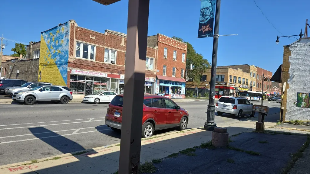 3711 West Lawrence Avenue Chicago IL 60625