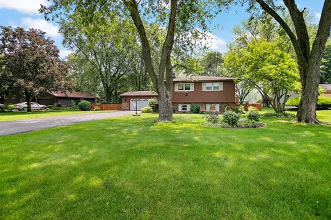 5844 Muriel Lane St. Anne IL 60964