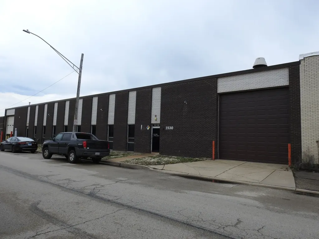 2330 17TH Street Franklin Park IL 60131