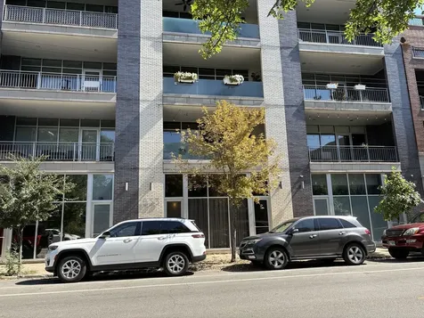 833 North California Avenue Chicago IL 60622