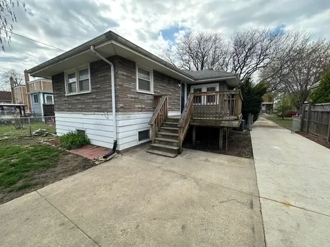 3729 Grove Avenue Berwyn IL 60402