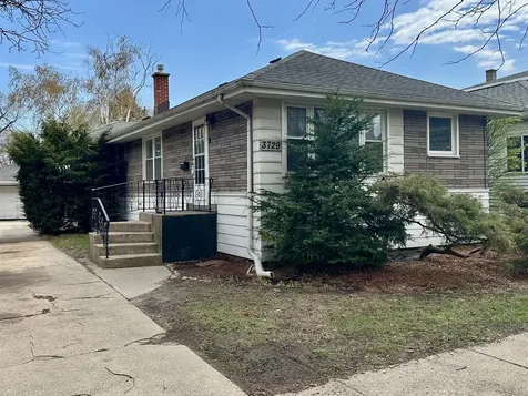 3729 Grove Avenue Berwyn IL 60402