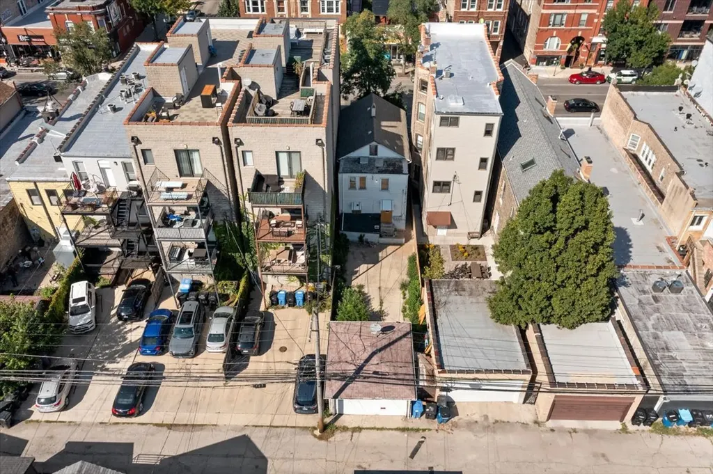 1921 West Chicago Avenue Chicago IL 60622
