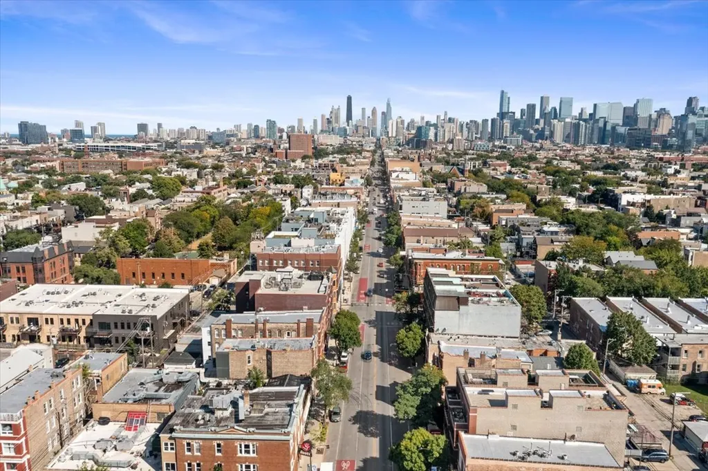 1921 West Chicago Avenue Chicago IL 60622