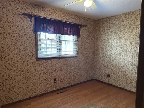 12855 Lawrence Road Sterling IL 61081