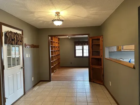12855 Lawrence Road Sterling IL 61081