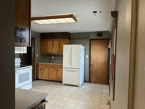 12855 Lawrence Road Sterling IL 61081