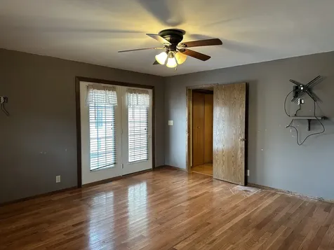 12855 Lawrence Road Sterling IL 61081