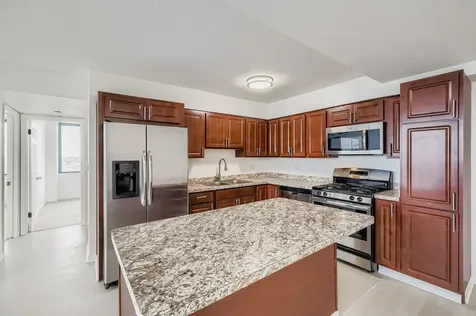 7234 West North Avenue Elmwood Park IL 60707