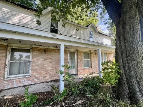 215 West Main Street Sheldon IL 60966