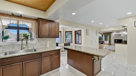 12815 South Seneca Road Palos Heights IL 60463
