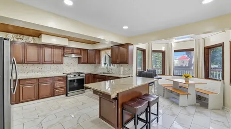 12815 South Seneca Road Palos Heights IL 60463