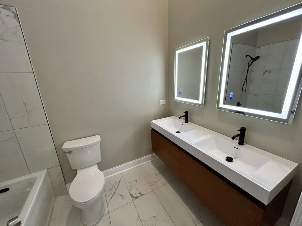 5333 South Calumet Avenue Chicago IL 60615