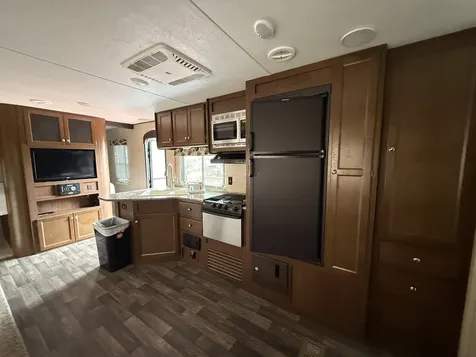 24-82 Woodhaven Lakes Sublette IL 61367