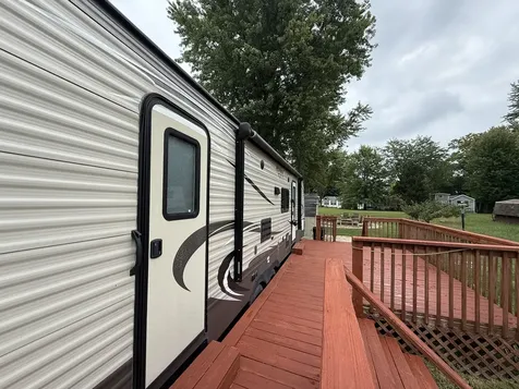 24-82 Woodhaven Lakes Sublette IL 61367