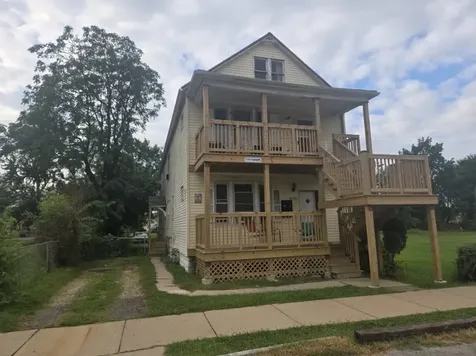 615 Frances Street Phoenix IL 60426