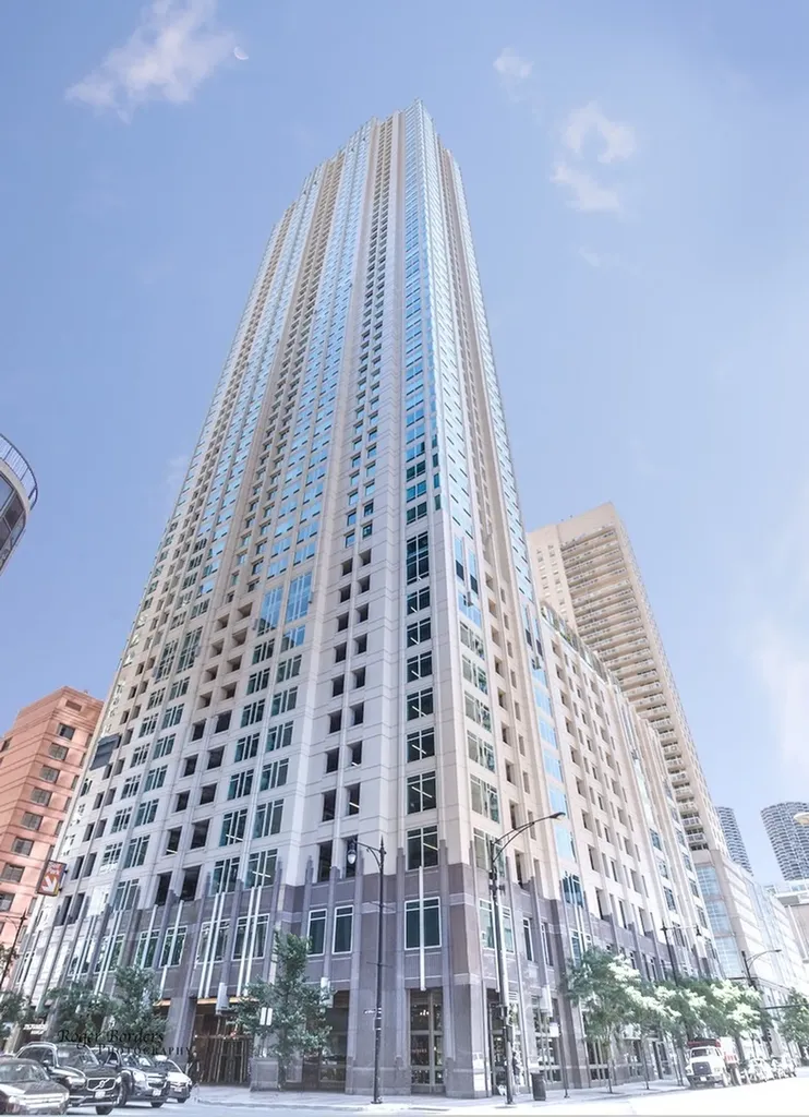 33 West Ontario Street Chicago IL 60654