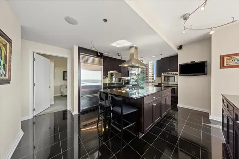33 West Ontario Street Chicago IL 60654