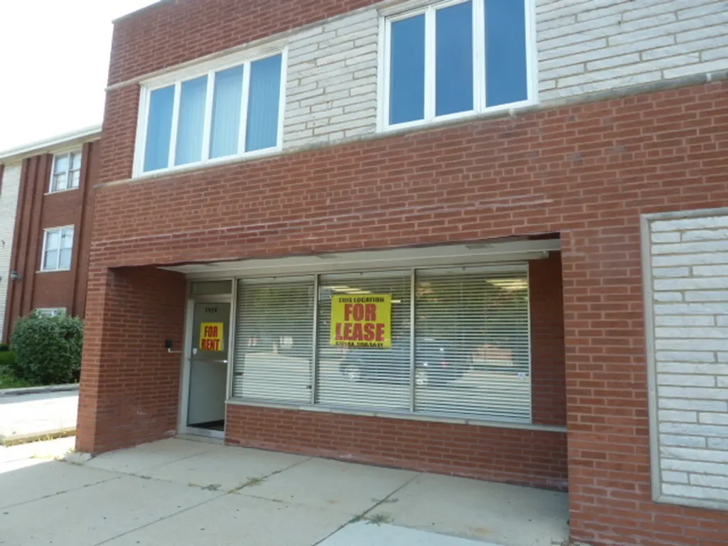 7924 South Pulaski Road Chicago IL 60652