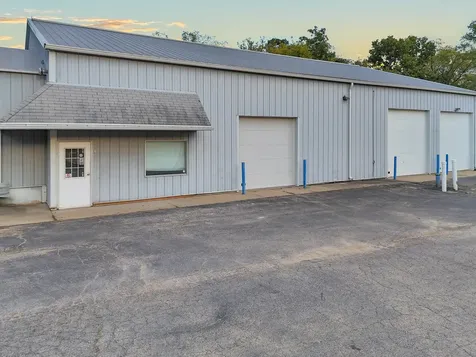 115 East South Street Freeport IL 61032