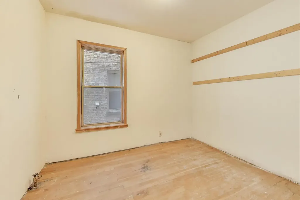 1059 East Hyde Park Boulevard Chicago IL 60615