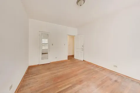 1059 East Hyde Park Boulevard Chicago IL 60615