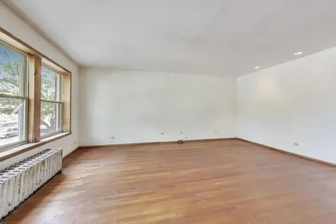1059 East Hyde Park Boulevard Chicago IL 60615