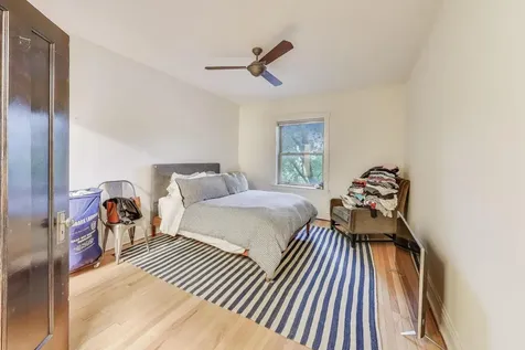 1308 East 56th Street Chicago IL 60637