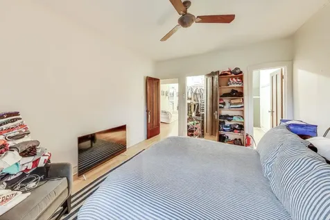 1308 East 56th Street Chicago IL 60637