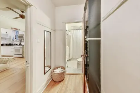 1308 East 56th Street Chicago IL 60637