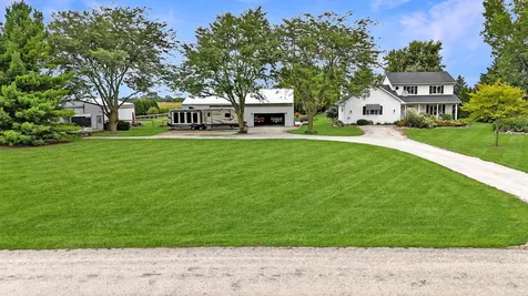 49W972 Peterson Road Maple Park IL 60151