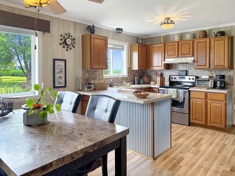 49W972 Peterson Road Maple Park IL 60151