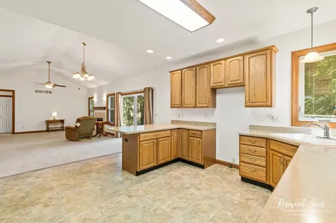 187 East Water Street Kankakee IL 60901