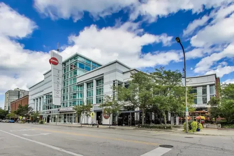 1720 Maple Avenue Evanston IL 60201