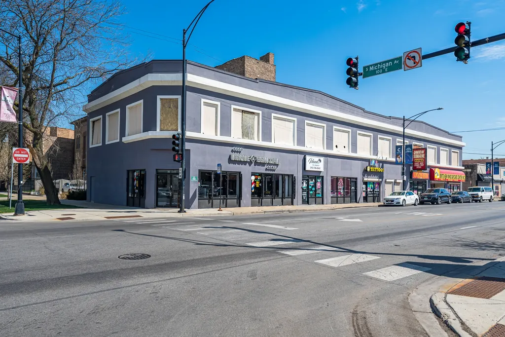 108 East 51st Street Chicago IL 60615