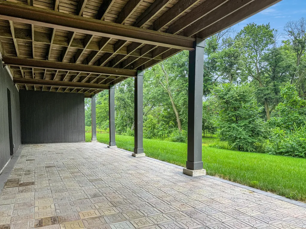141 Loretto Court Wheaton IL 60189
