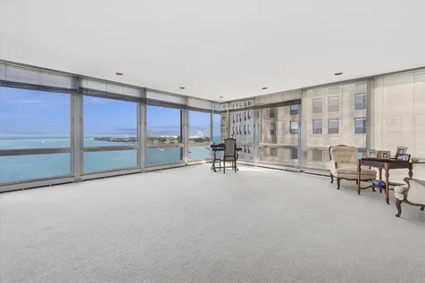 860 North Lake Shore Drive Chicago IL 60611