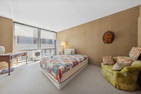 860 North Lake Shore Drive Chicago IL 60611
